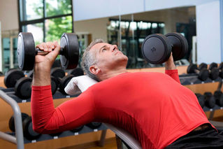 Musculação auxilia no controle do colesterol