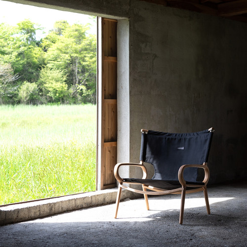 IKIKI グランドチェア オーク キャンバス ブラック/オリーブ Grand