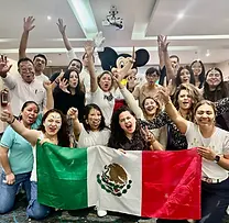Momento de cierre de entrenamiento corporativo en México