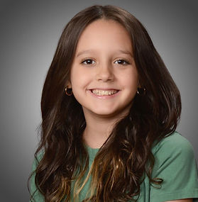 IZZY HART