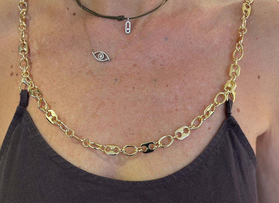 Thumbnail: Robe Marulé & Love 