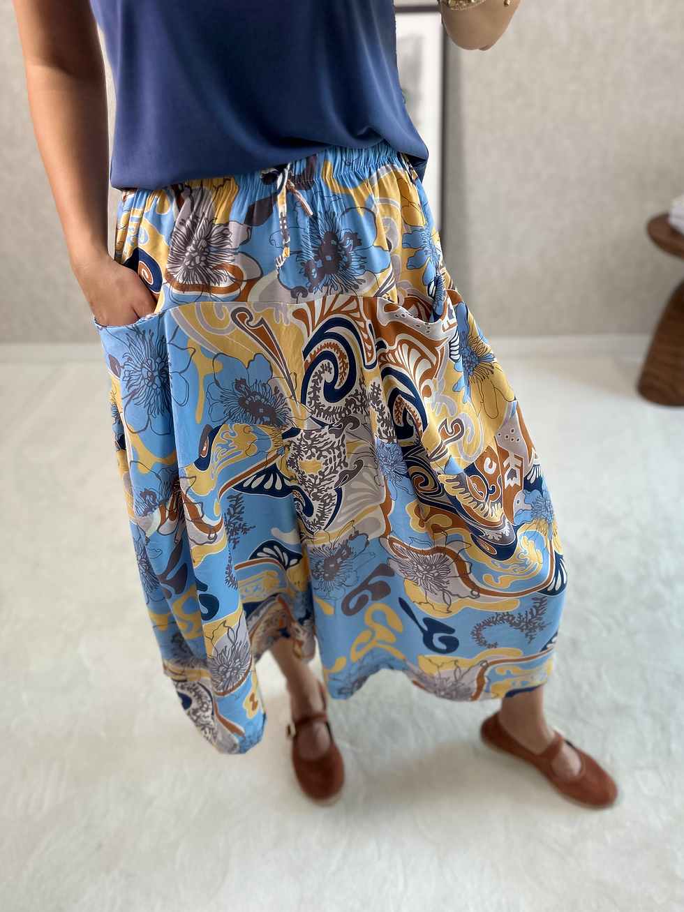 Küçük resim: Şal Desen Etek Pantolon