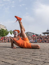 UN VERANO NARANJA - Tuga Intervenciones - Philippe Boussion.JPG