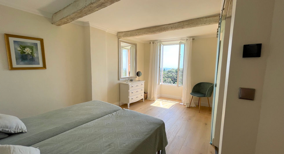 bedroom 3.jpeg