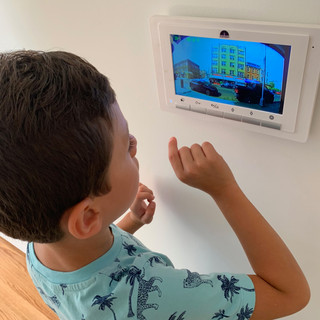 Video Conferencing - Door Bell