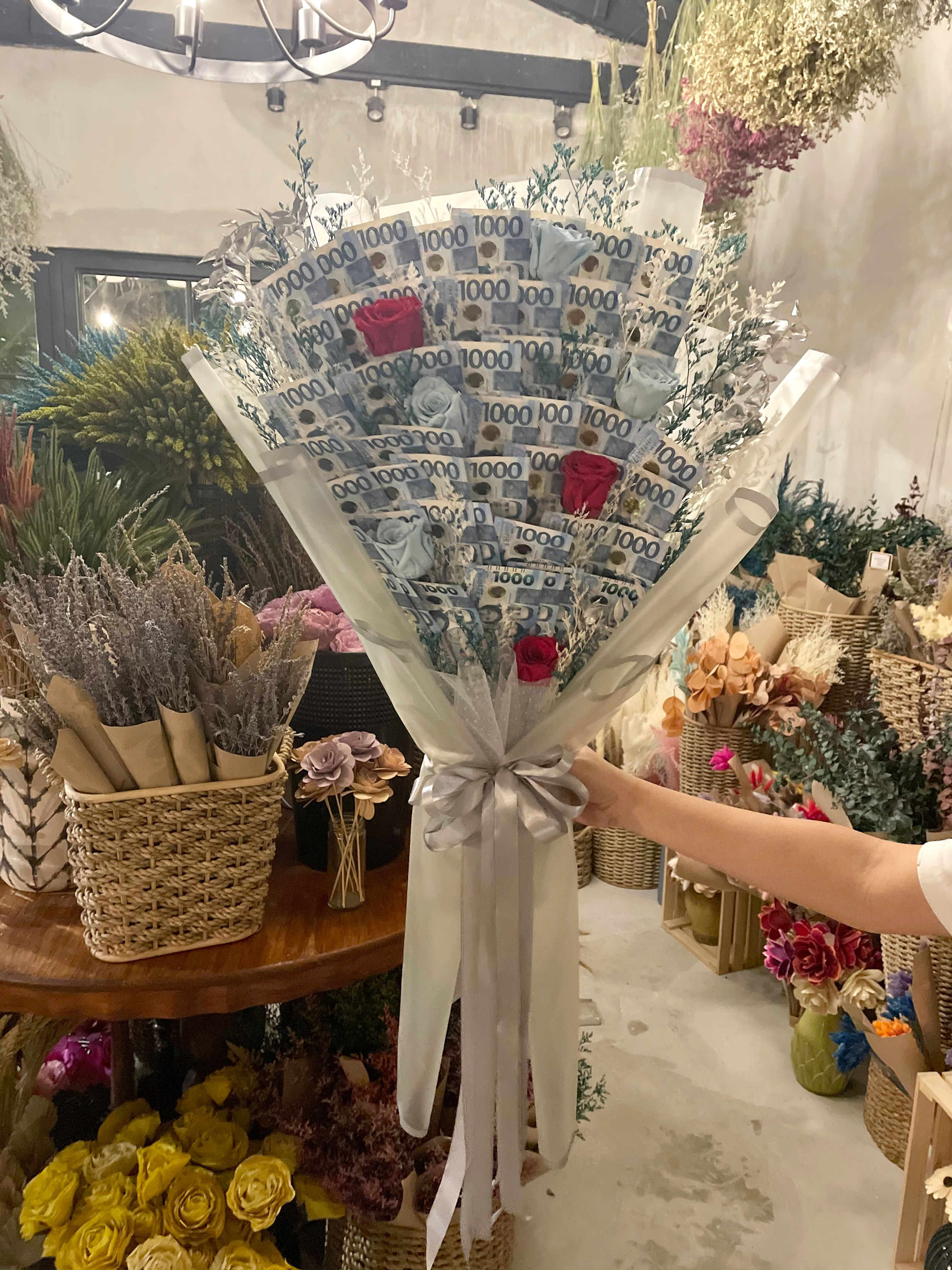 ₱50,000 Money Bouquet (50 bills)