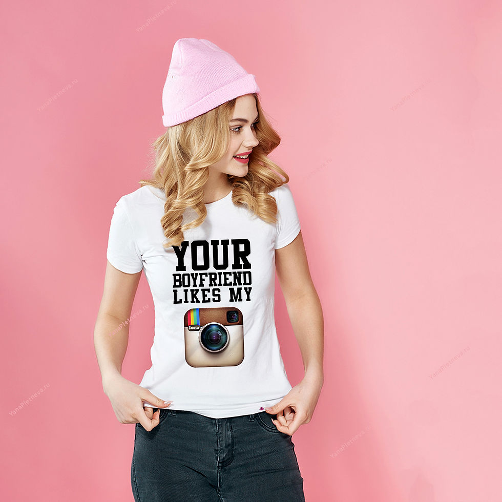 Футболка Your boyfriend likes my Insta