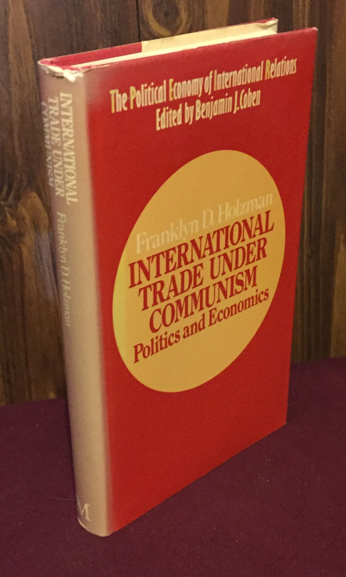 International Trade under Communism: Politics and Economics