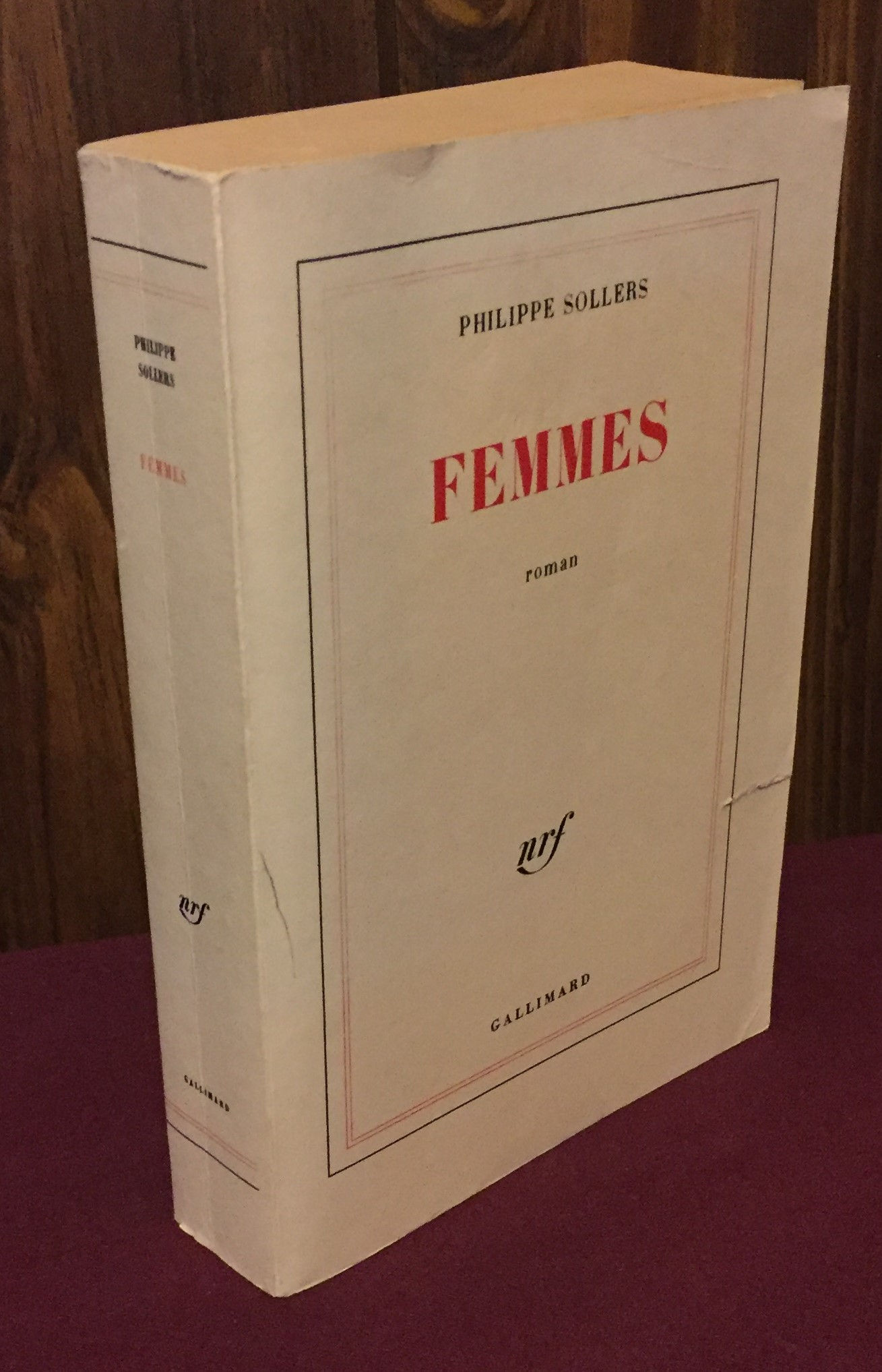 Femmes: roman