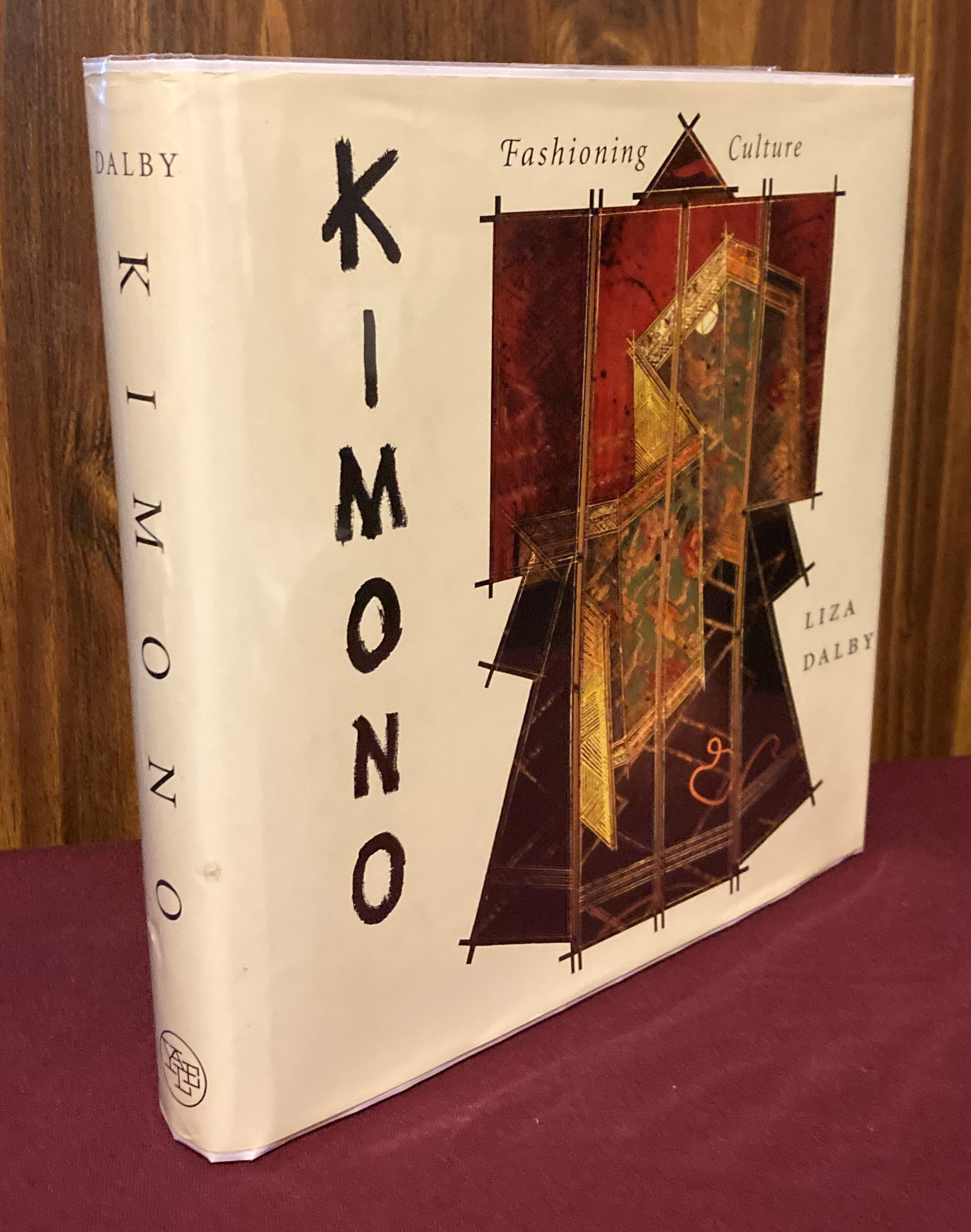 Kimono: Fashioning Culture