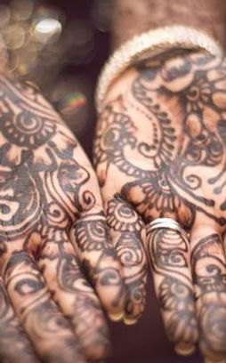 henna-691901__340.jpg