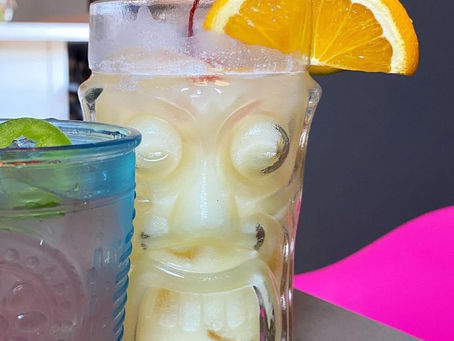 PIÑA COLADA ON THE ROCKS
