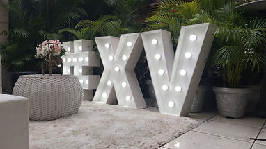 letra iluminada #xv.jpg