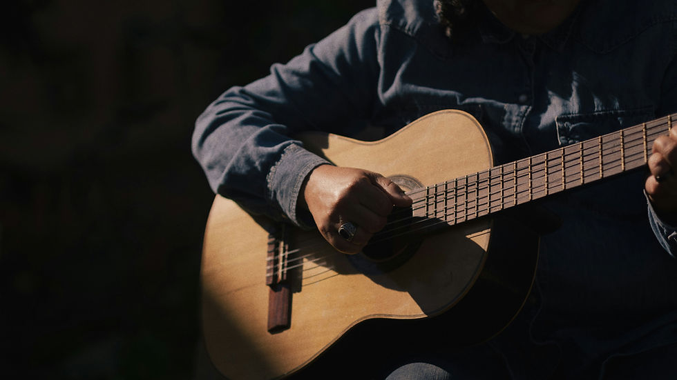 Dave-John-Acoustic.jpg