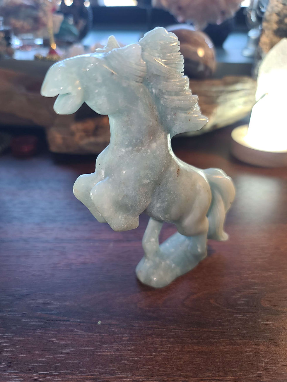 Thumbnail: Carribean calcite horse crystal carving