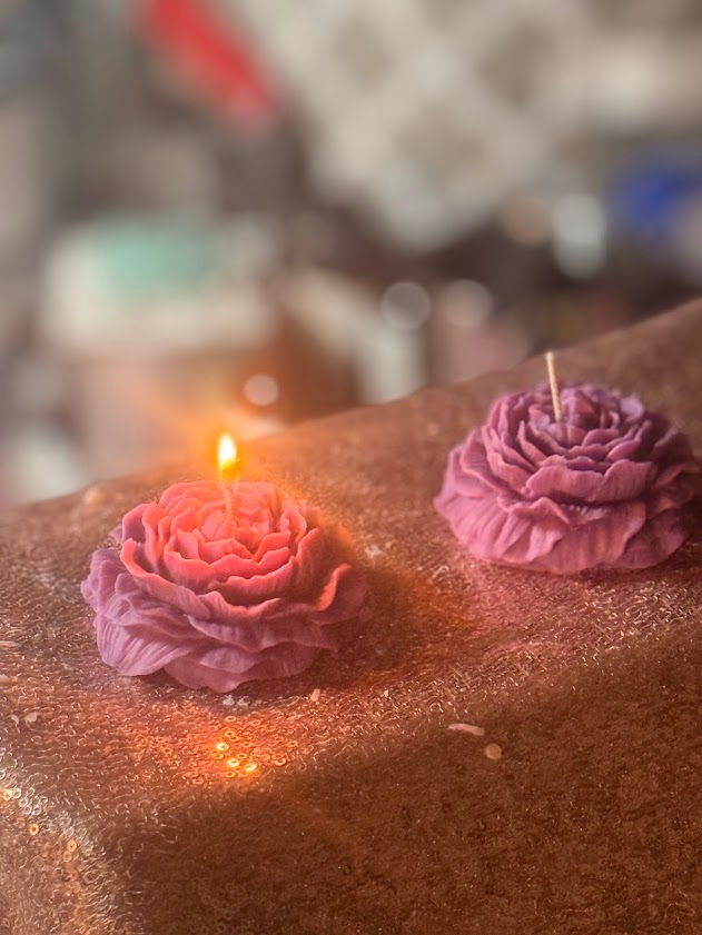 Thumbnail: Hand-poured soy peony candle-solar petals and tangerine scent/ Burns for 8-10