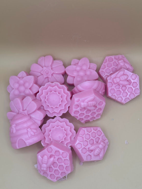 Thumbnail: Strawberry Honeybee Goat Milk Soap 3d Beehive Artisan Bar 3oz