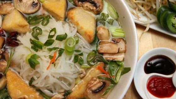 41 - Pho Chay