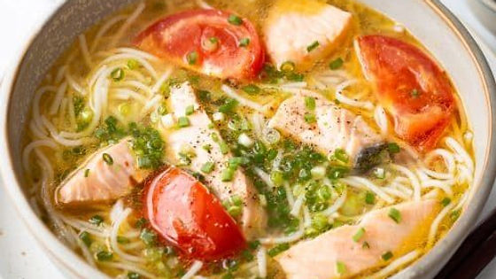 46 - Lachs Nudelsuppe