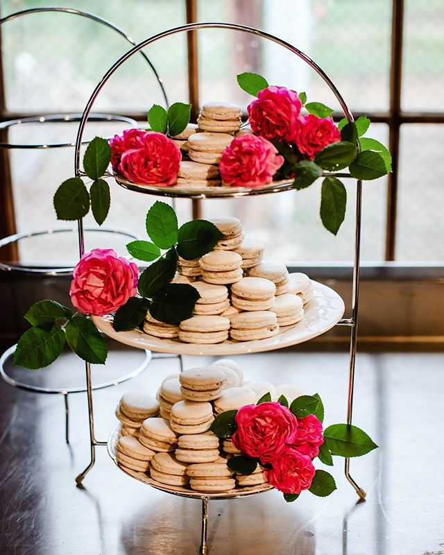Earl Grey Macarons for the win _rebelfox