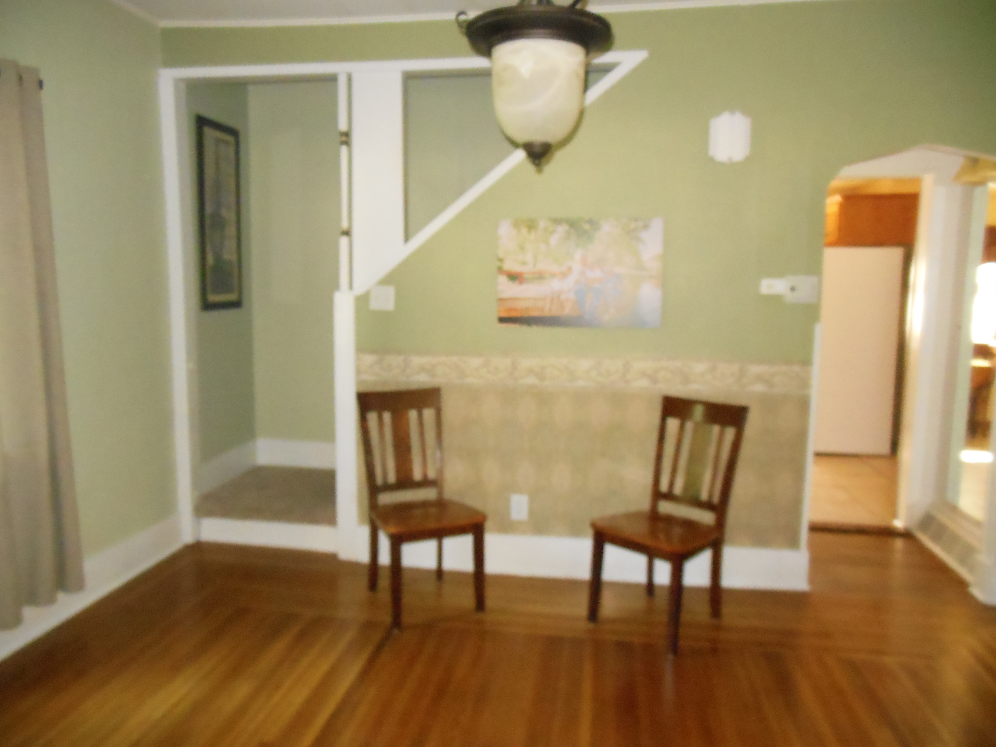801 Lincolnway, Woodbine