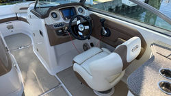 2015 CHAPARRAL 264 SUNESTA 9