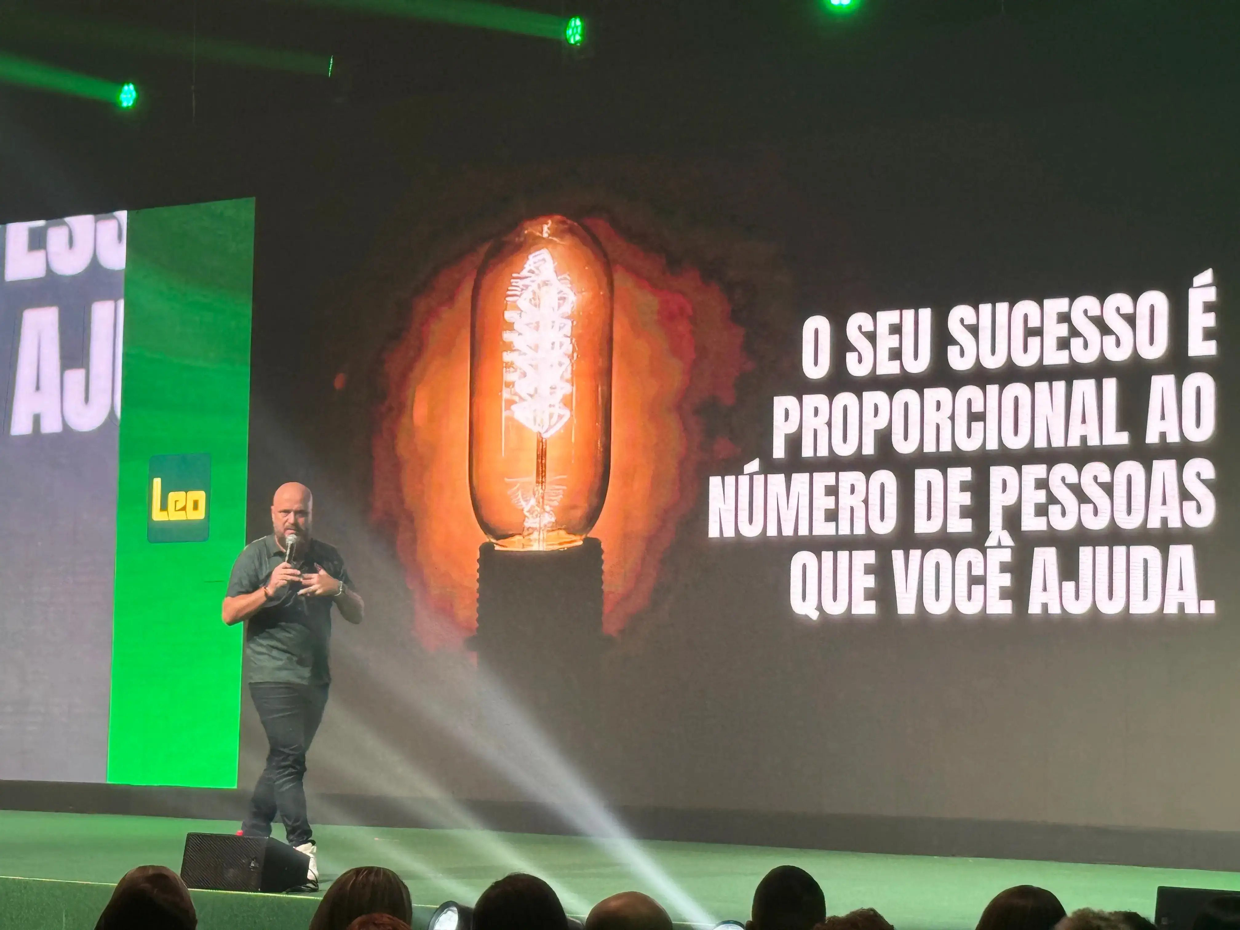 Diego Maia no Encontro de Vendas da Leo Madeiras