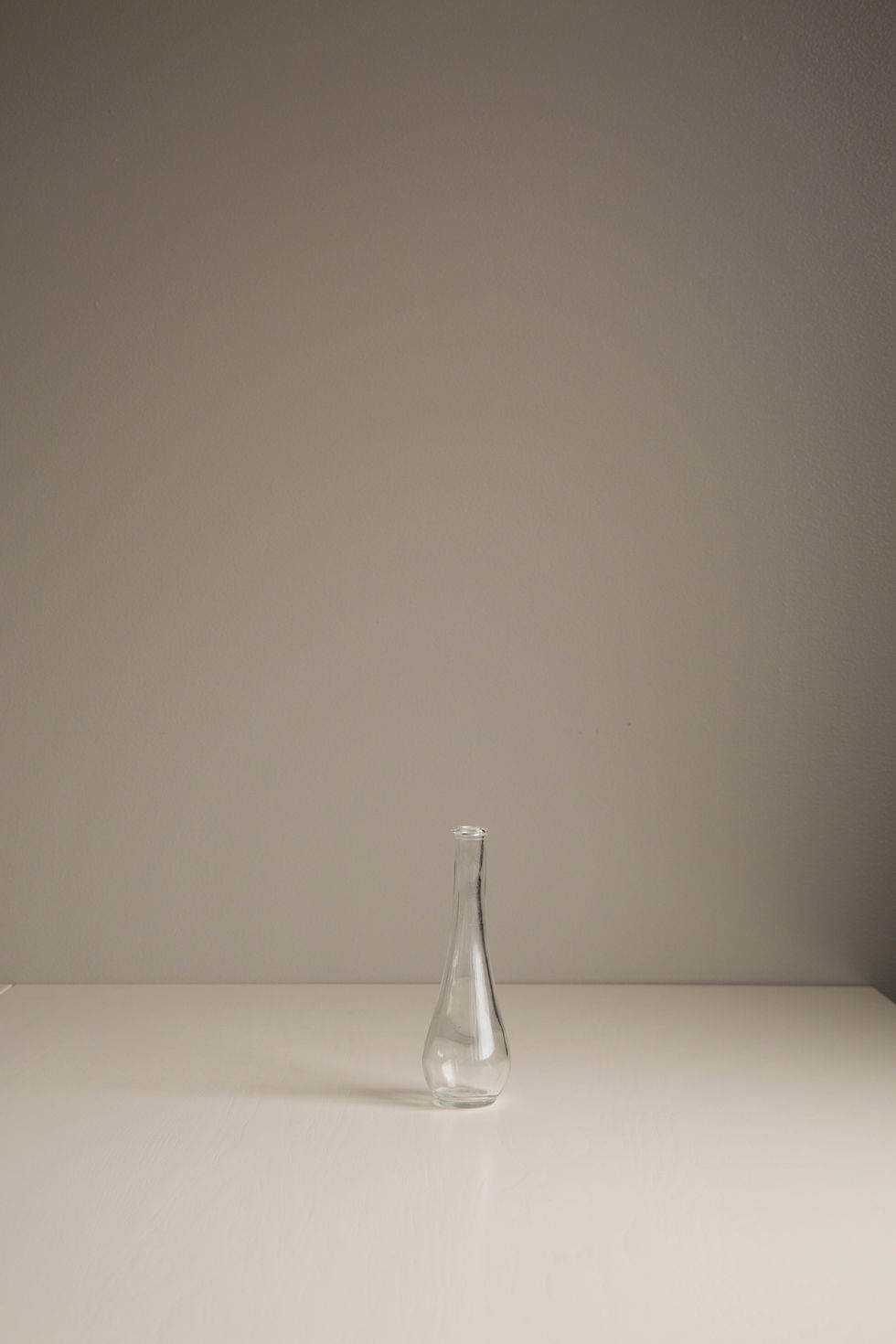 clear bud vases