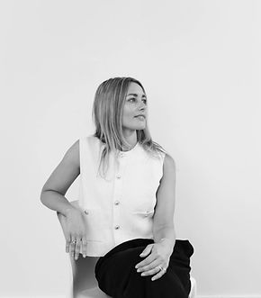 4I7A3548 (1)_edited.jpg