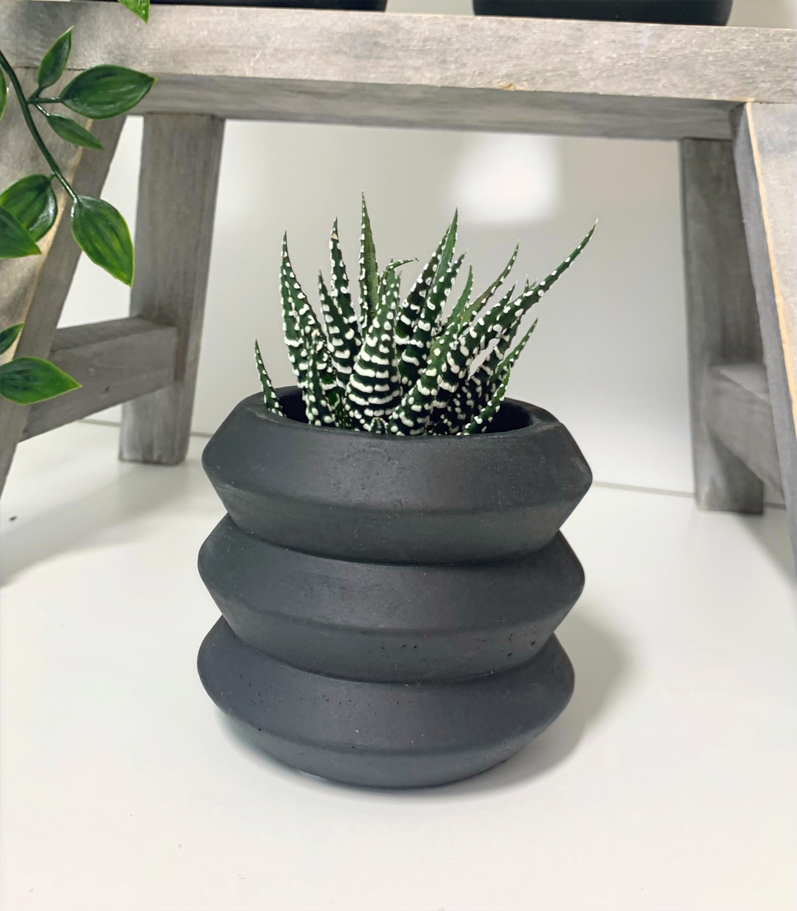 Mini Concrete Totem Planter - Edge