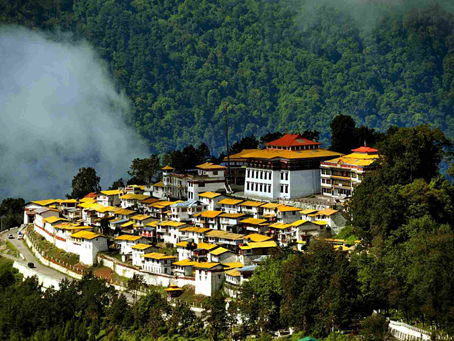 Explore the Uncharted Beauty of Northeast India with Hill Rovers' Luxury Tour Packages