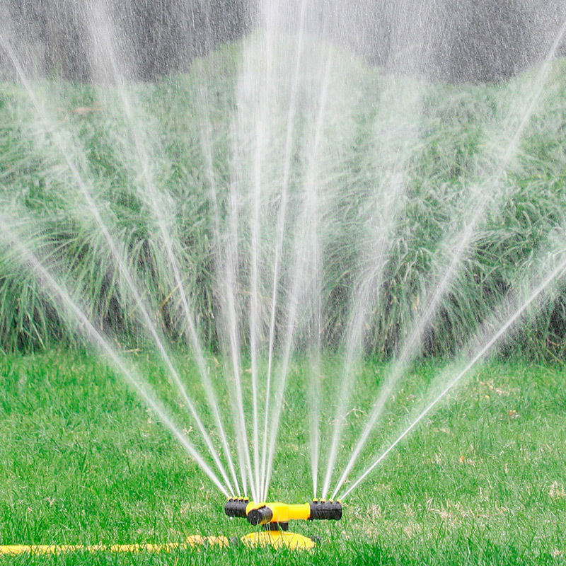 GardenFlow™ 360° Rotating Sprinkler