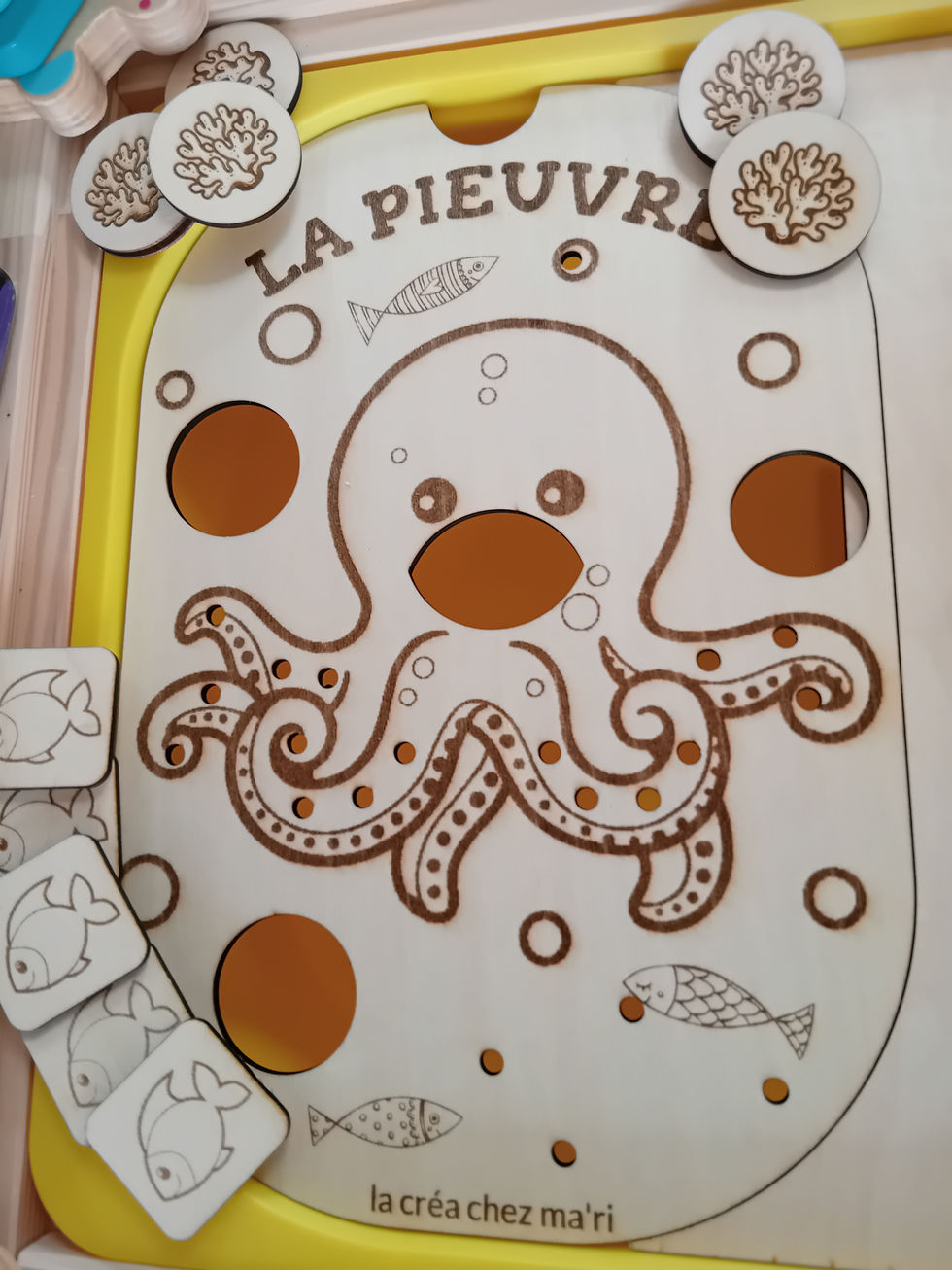 La pieuvre avec 10 sujets REF 2003