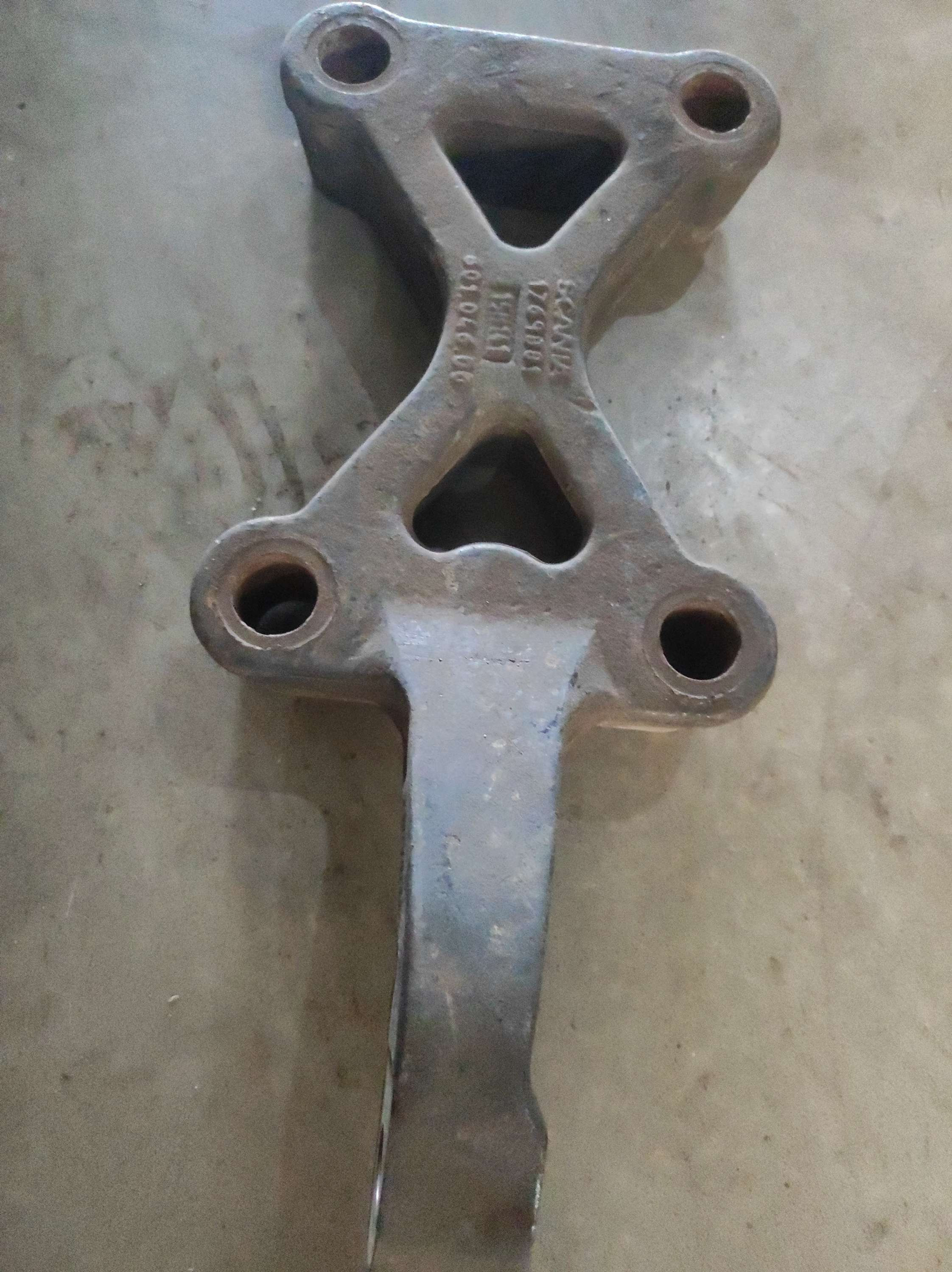 SAPATA GRAMPO MOLEJO TRAÇÃO/TRUK LE