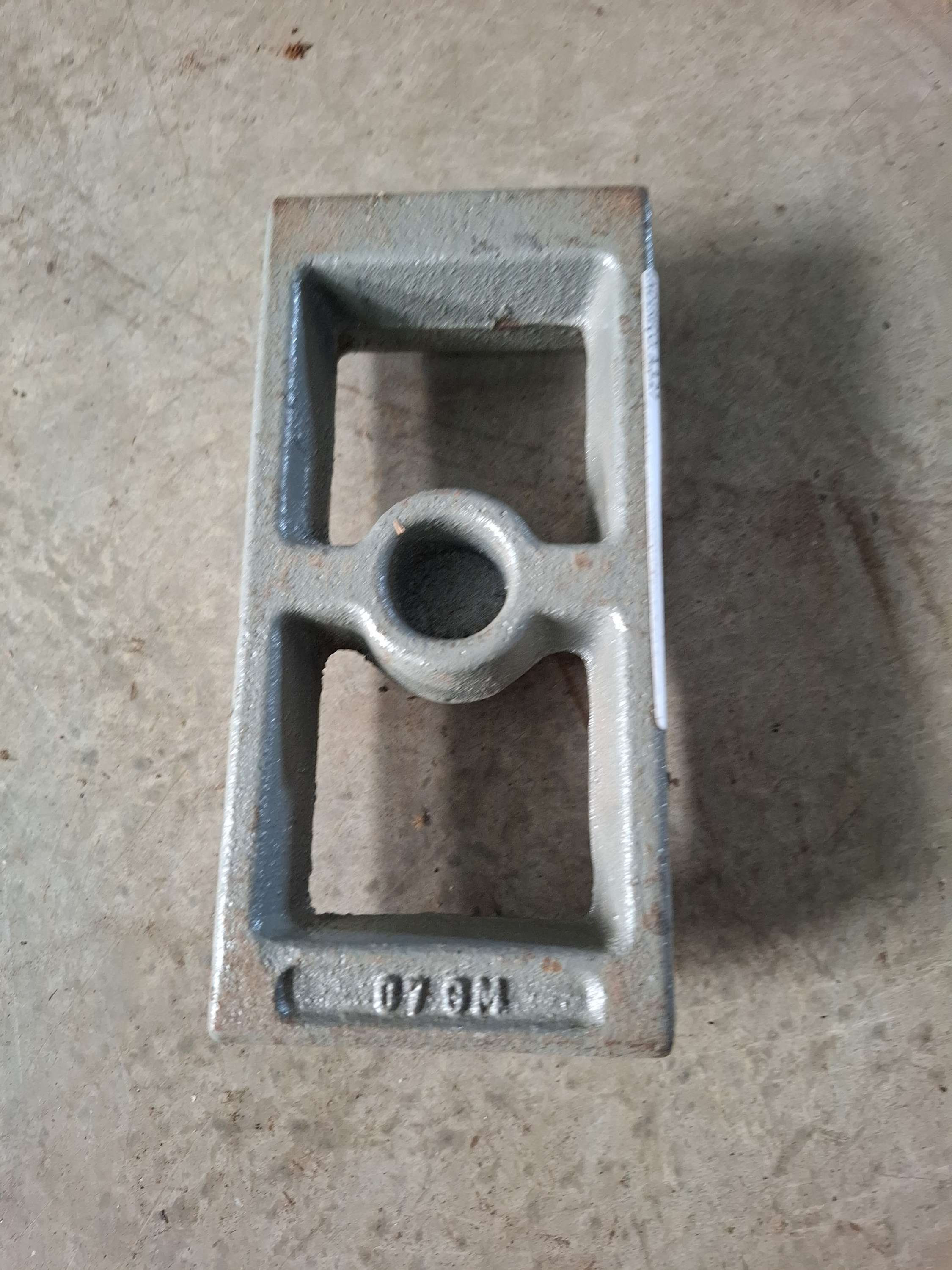 CALÇO MOLA CARRETA 40MM ALTURA X 90MM LARGURA