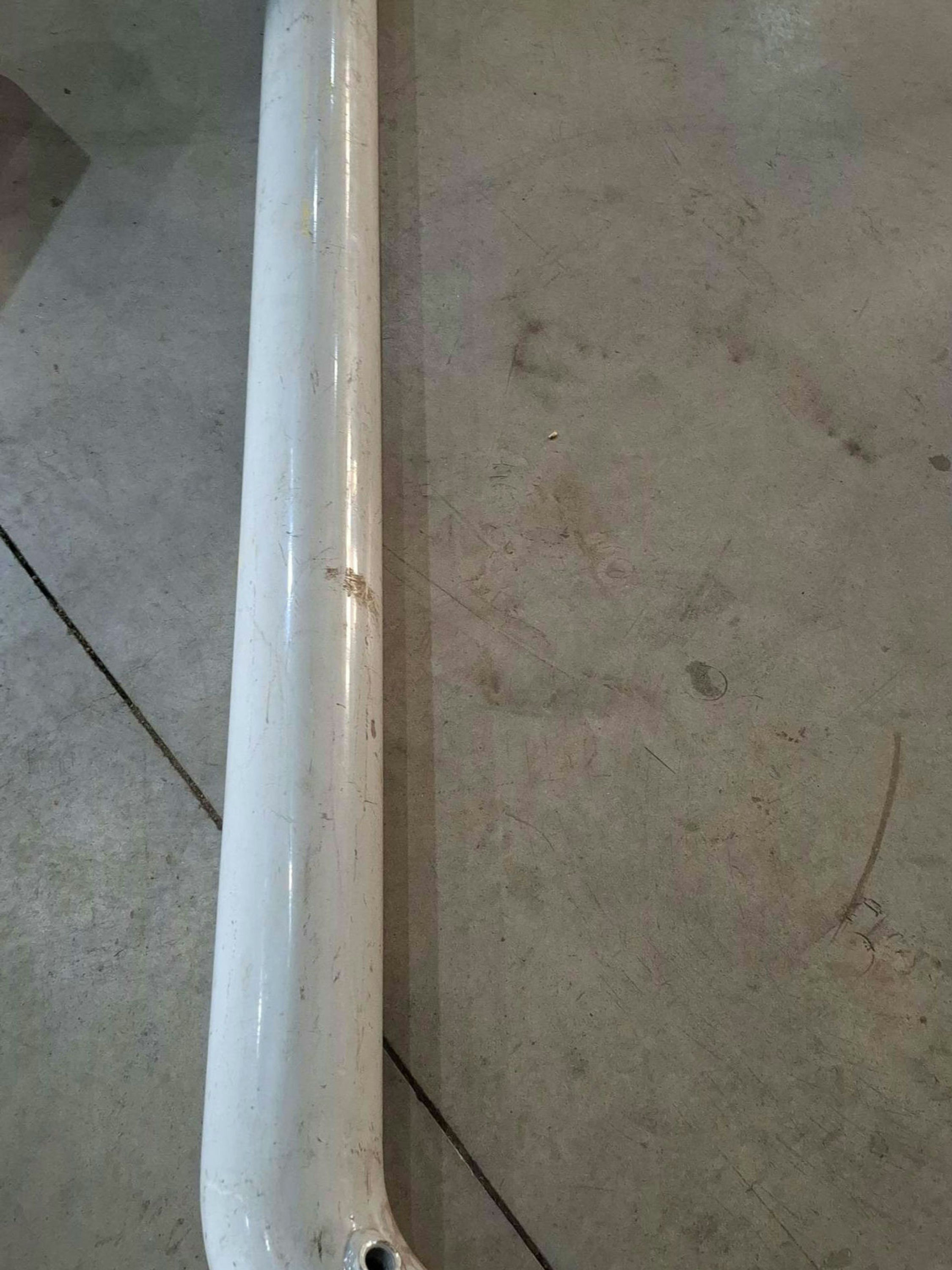 TUBO SAIDA CATALISADOR 4.1/2

L/E