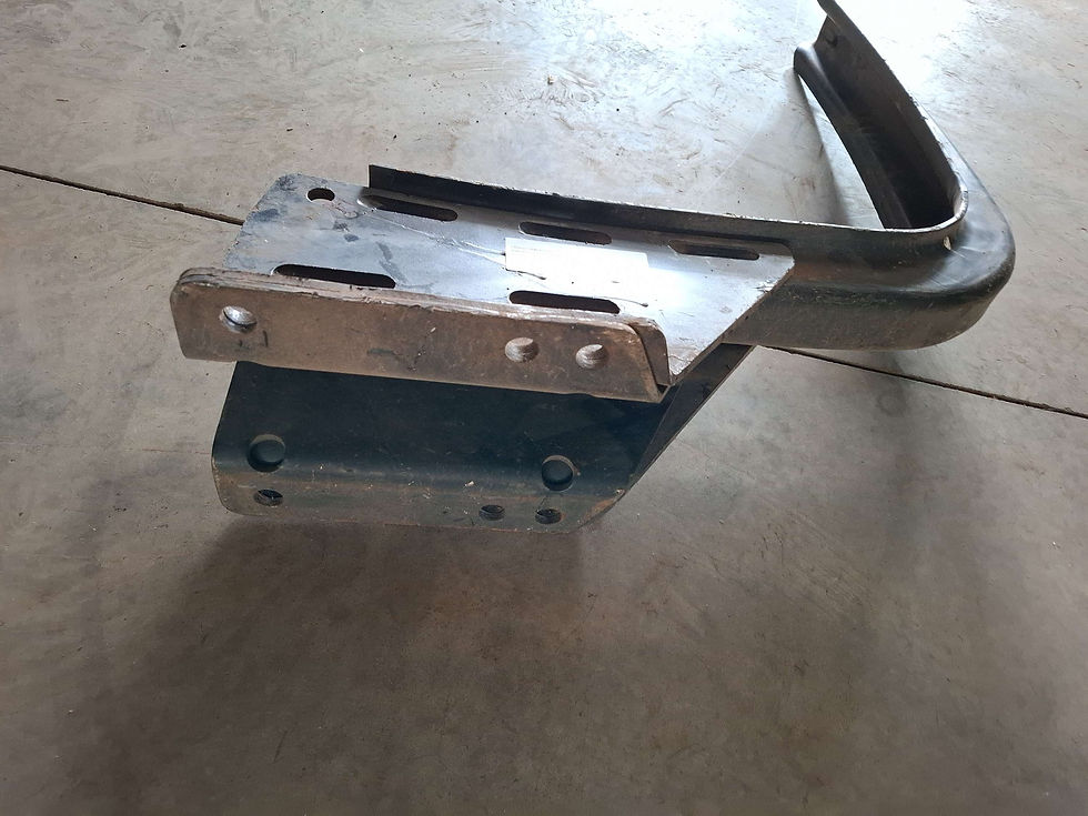 Miniatura: SUPORTE TANQUE COMBUSTIVEL