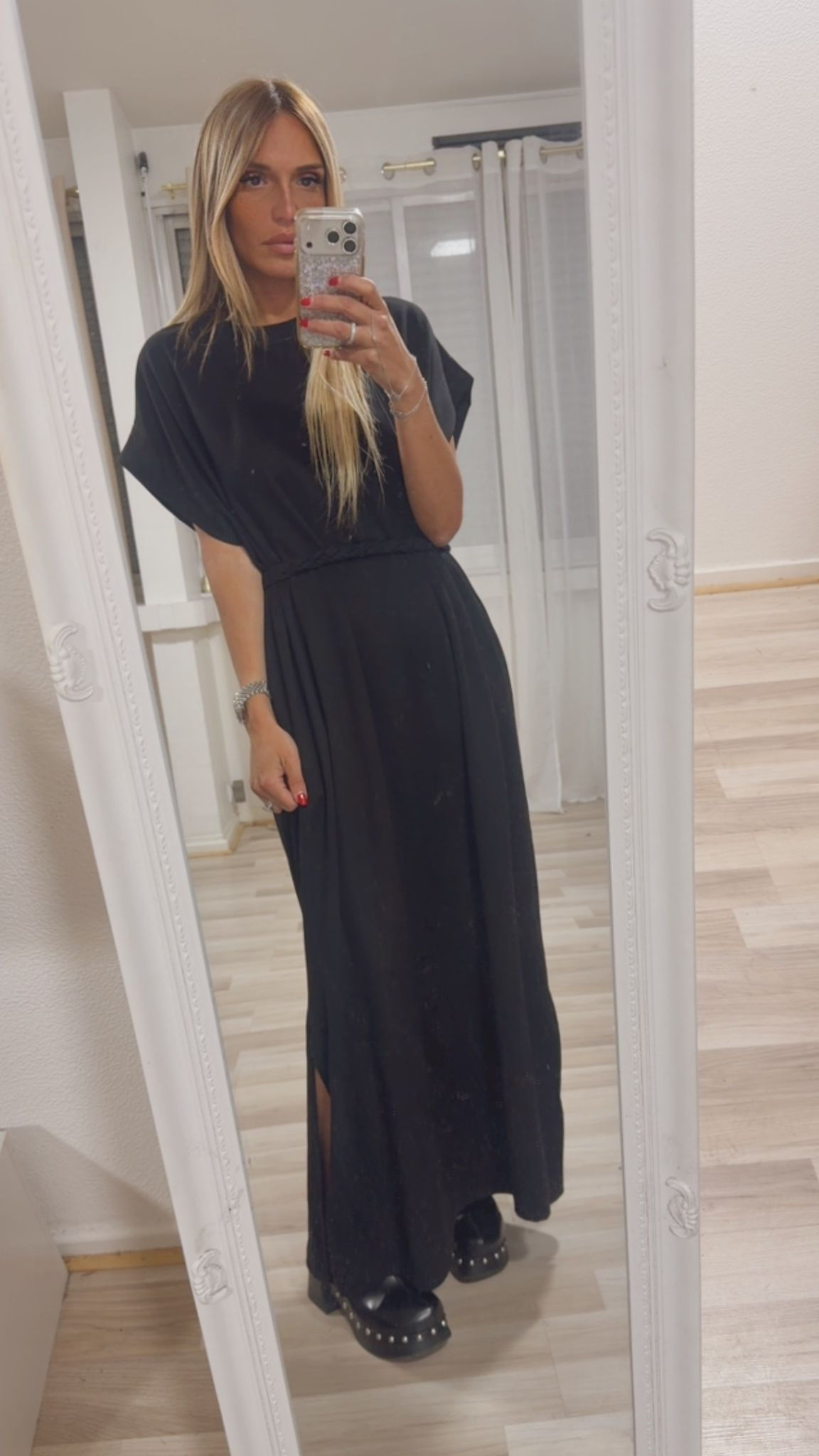 Robe Romaine noire
