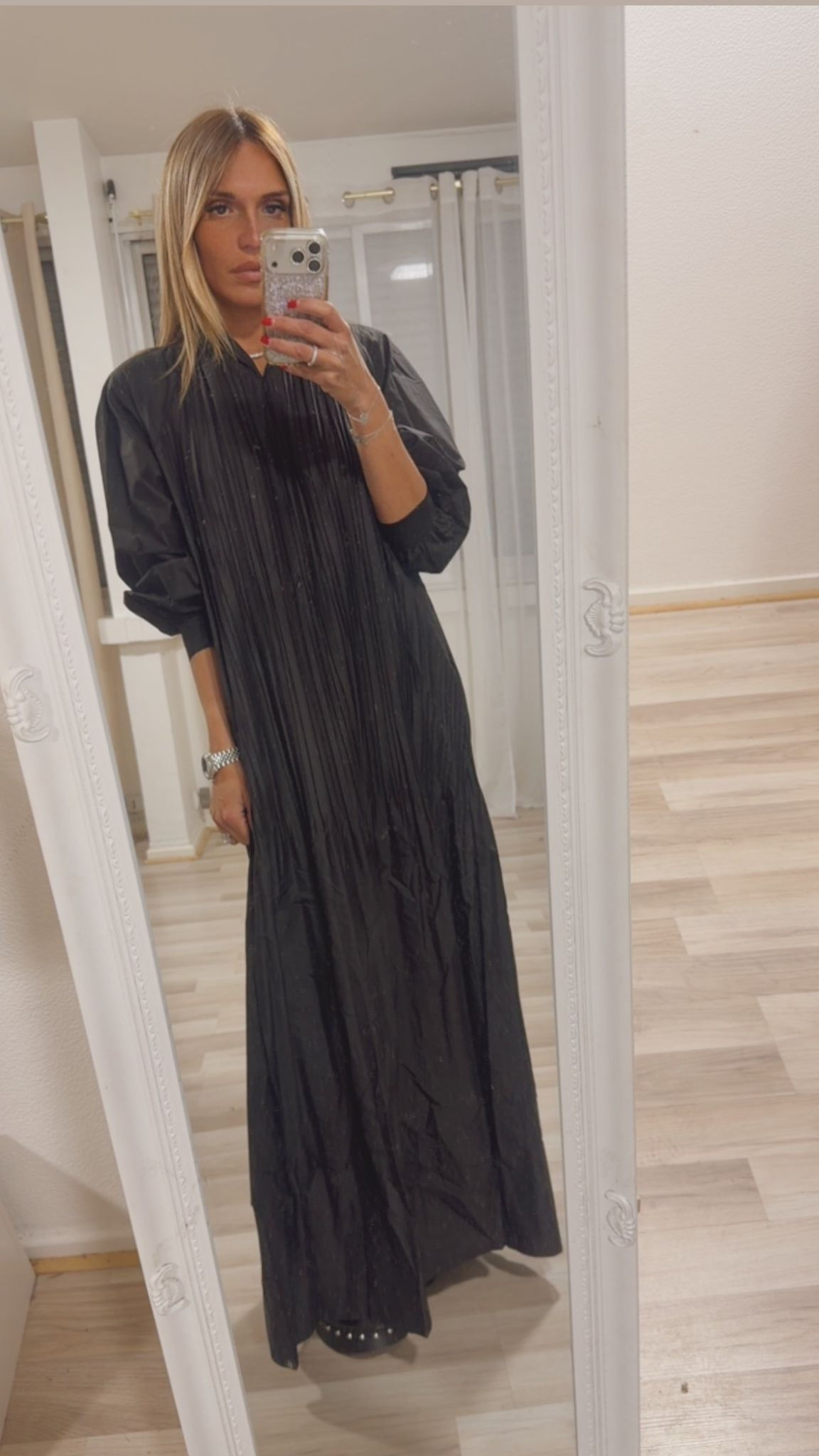 Robe plissée noire