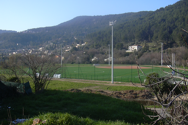 Terrain de Rugby / Baseball - Solliès Pont - Vue générale