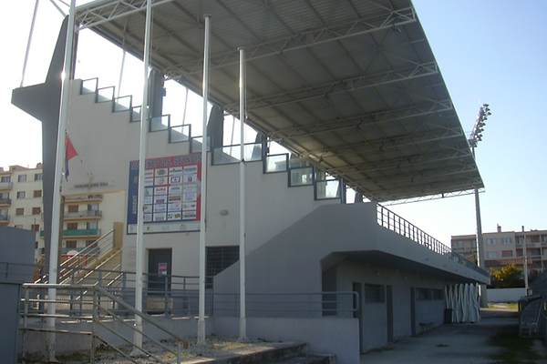 Tribune Stade Marquet - La seyne sur mer - entrée