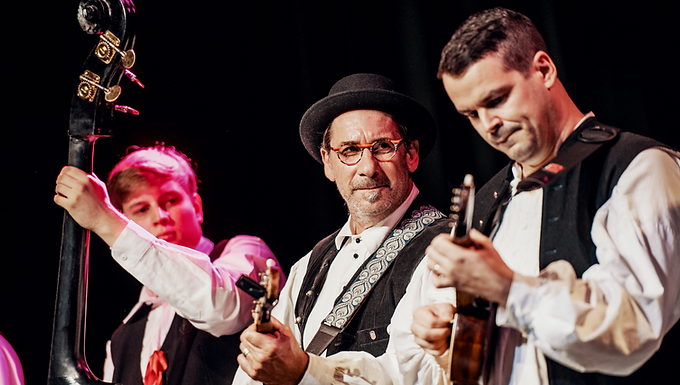 Oganj gori – Izašao novi live album Kolo Slavuja