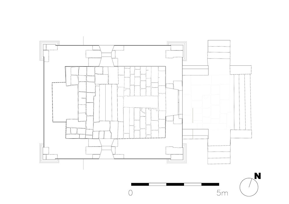 02_Planta da Capela _ Chapel Plan