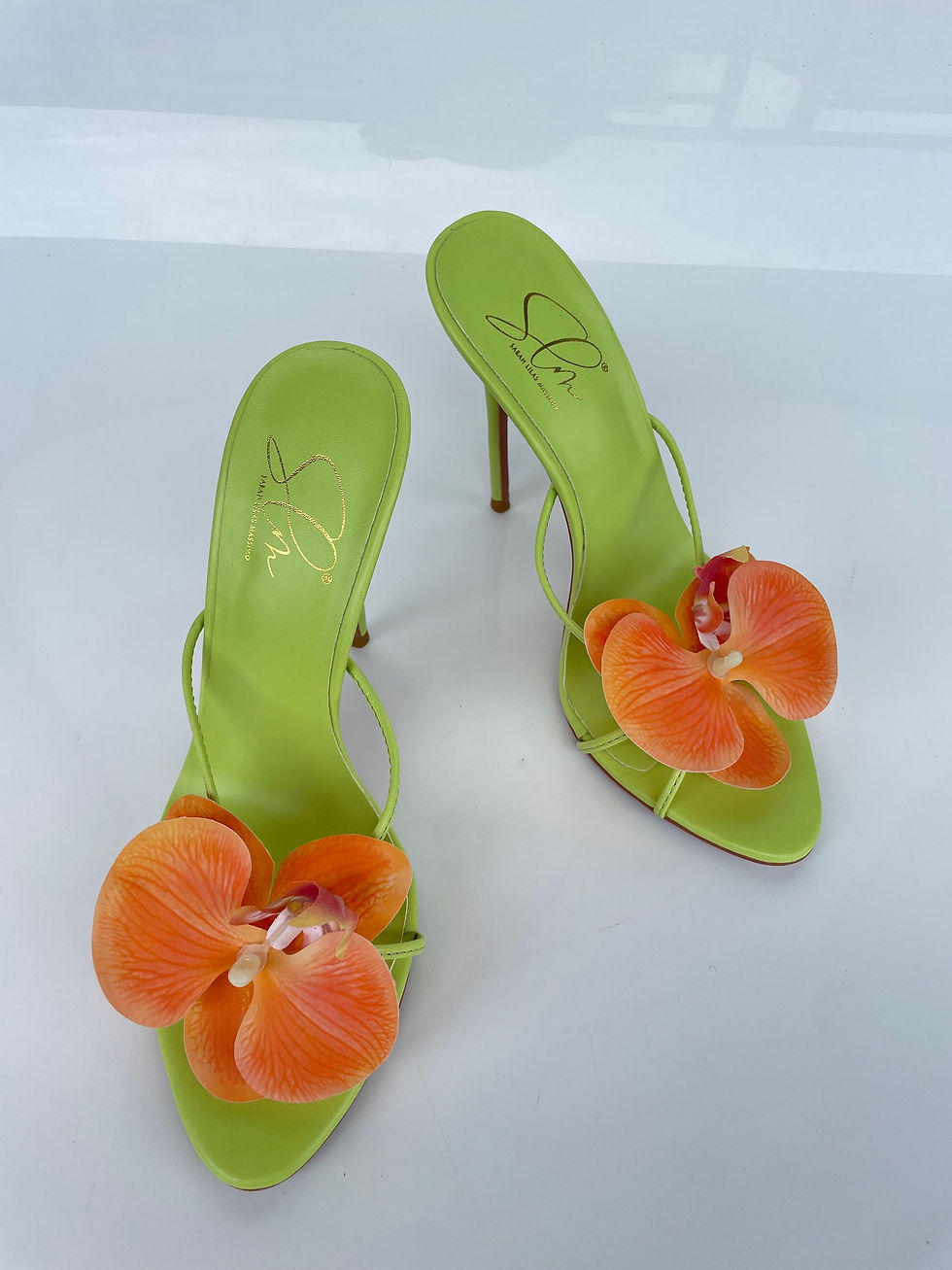 Миниатюра: Tropicana Bloom