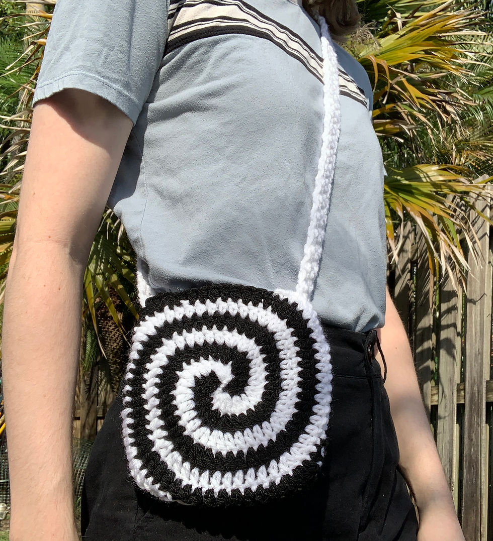 Swirly Crossbody Bag Pattern