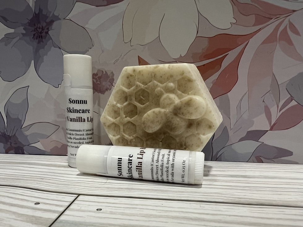 Sonnu Skincare Vanilla Lip Balm and Honeycomb Soap
