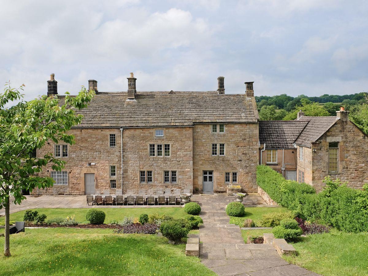 Lea Hall Matlock Sleeps 20 Peak District