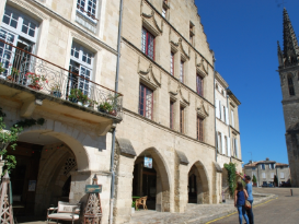 Visite de Bazas