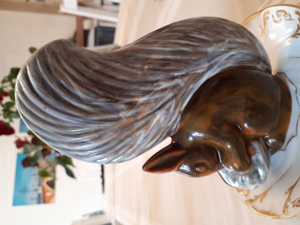 Mes chocolats maison-Un petit écureuil, dans un de mes derniers moules