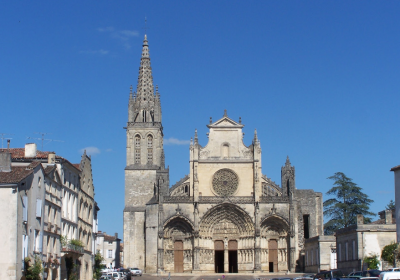 La cathédrale de Bazas